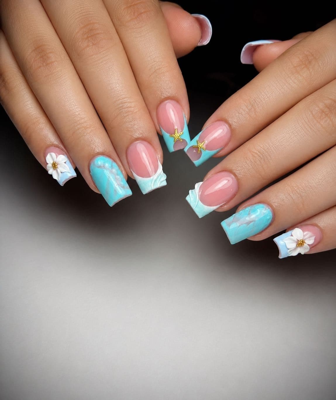 Maria's Nails