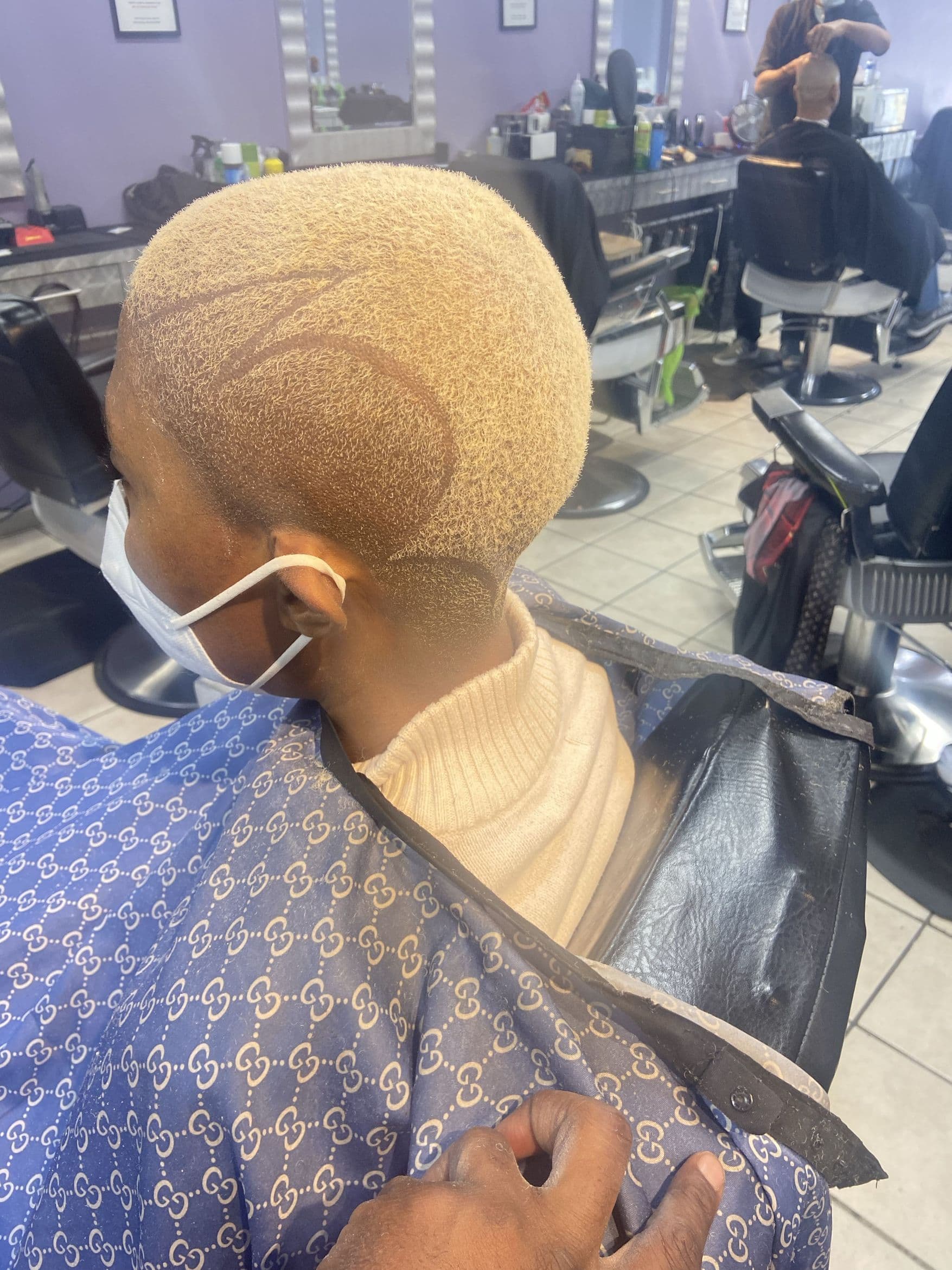 Bald head Razor Shave + Hot Towel🪒♨️