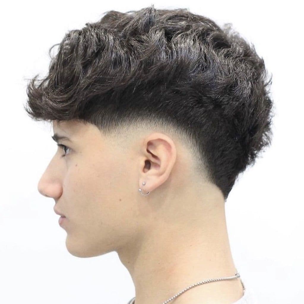 Beard straightening + shape & line up