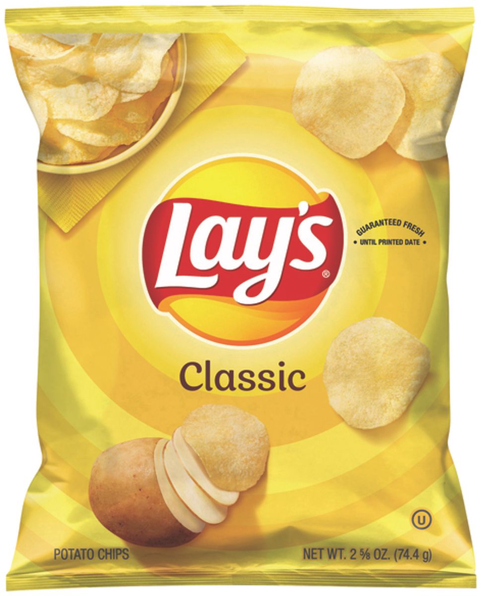 Lay's Classic Potato Chips (8 oz)